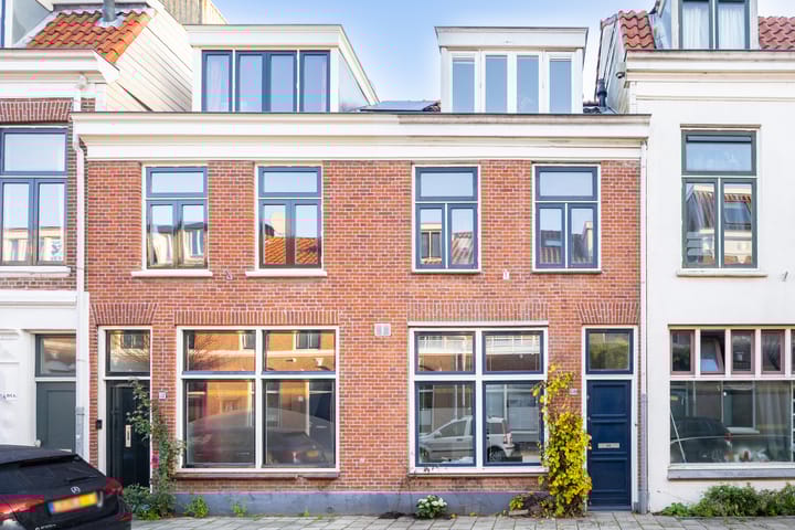 Riouwstraat 60