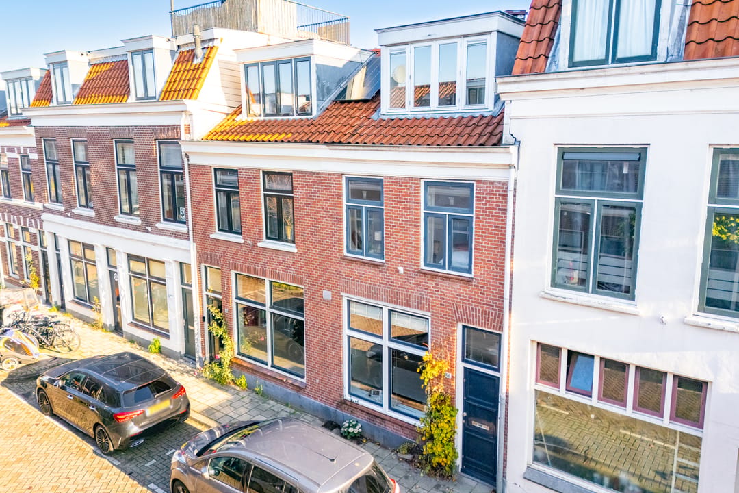 Foto 38 van Riouwstraat 60