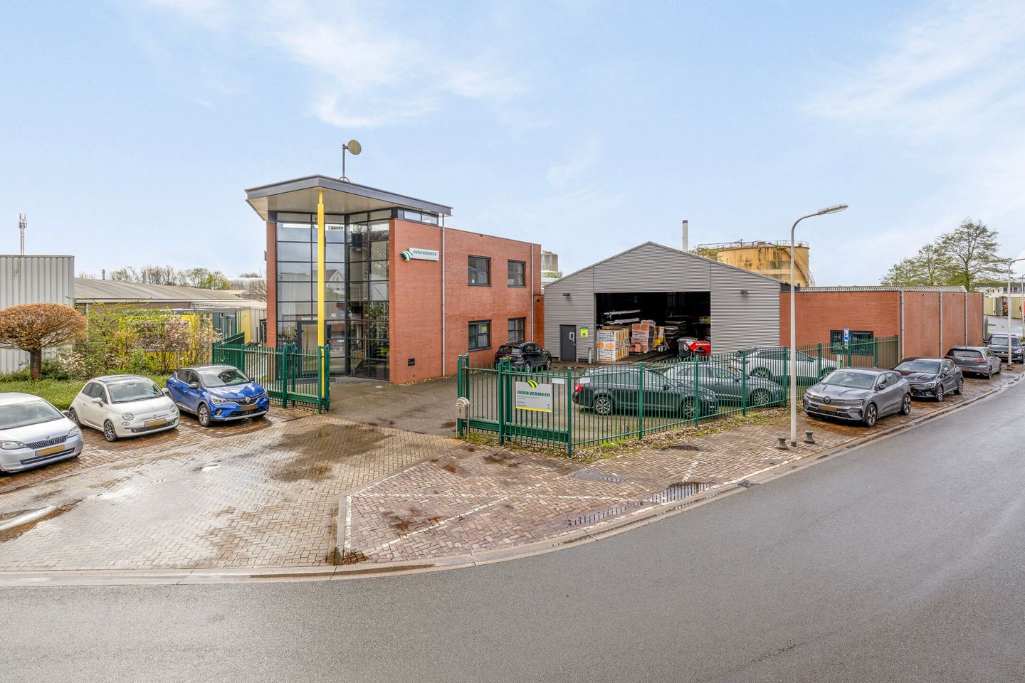 Bekijk foto 3 van Petroleumhavenstraat 5