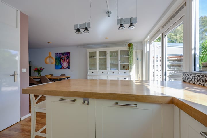 Photo 9 of Corellistraat 8