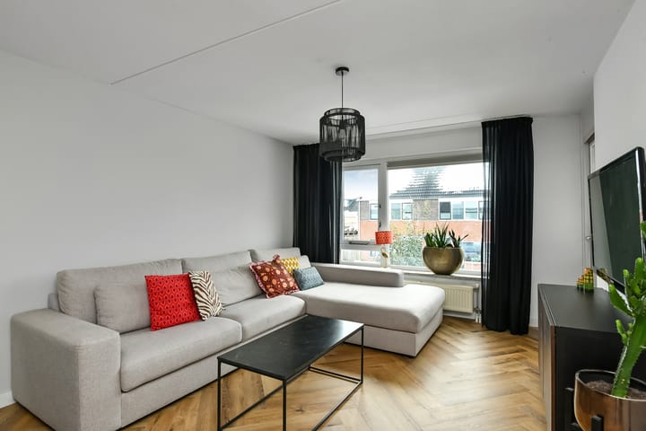 Foto 13 van Amalia van Solmsstraat 20