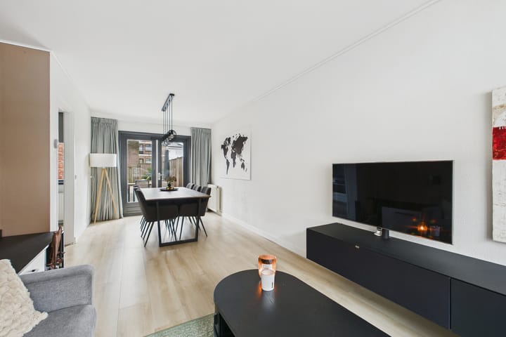 Foto 16 van Hondiusstraat 29