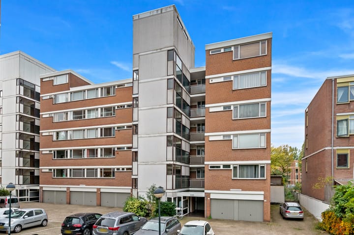 Foto 33 van Sirtemastraat 297