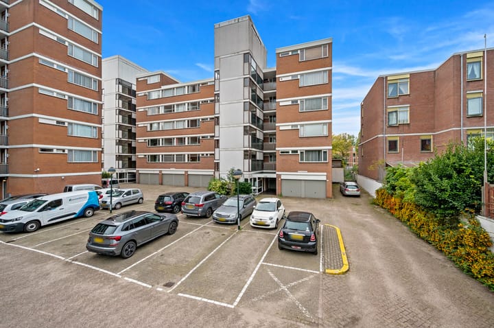 Foto 32 van Sirtemastraat 297