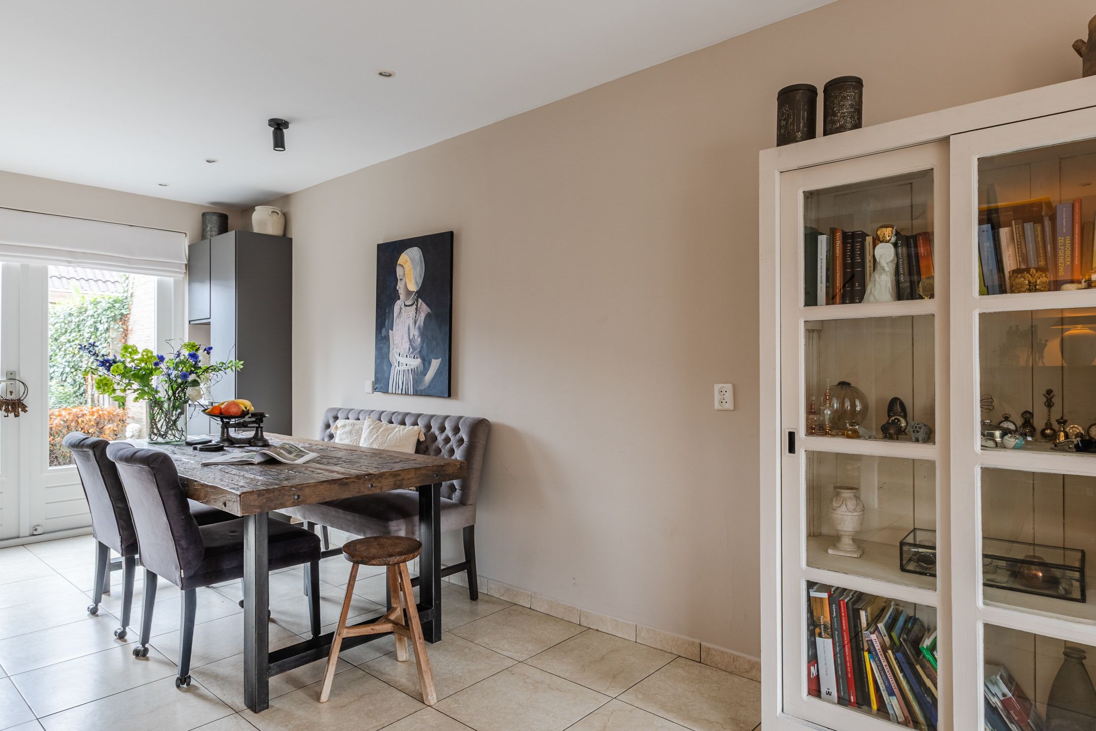 Foto 12 van Veenestraat 53