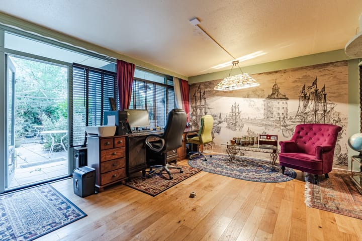 Foto 8 van Roosmarijnhof 3