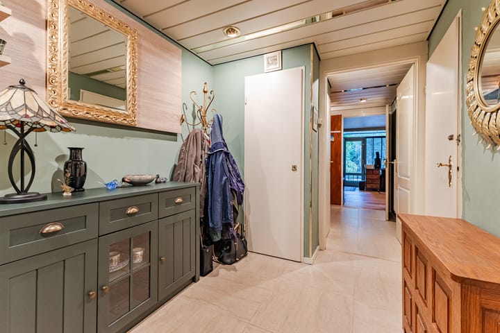 Foto 17 van Roosmarijnhof 3