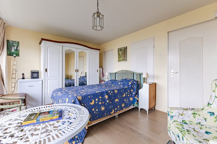 Foto 43 van Roosmarijnhof 3