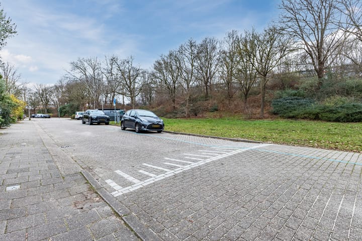 Foto 67 van Roosmarijnhof 3