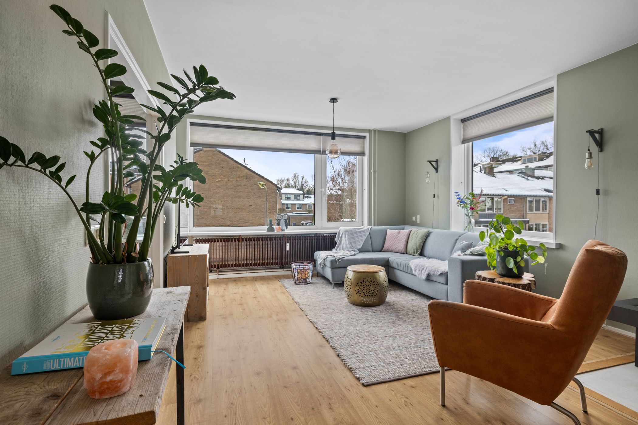 Photo 6 of Alphons Diepenbrockstraat 11-B