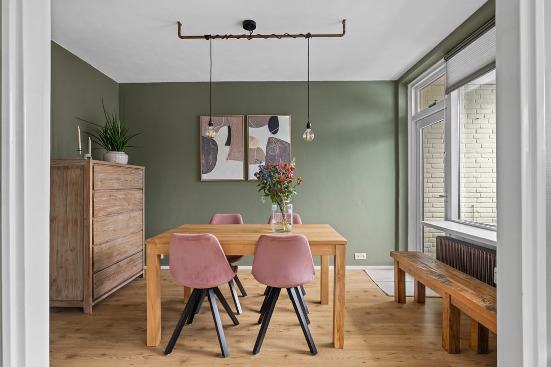 Photo 16 of Alphons Diepenbrockstraat 11-B