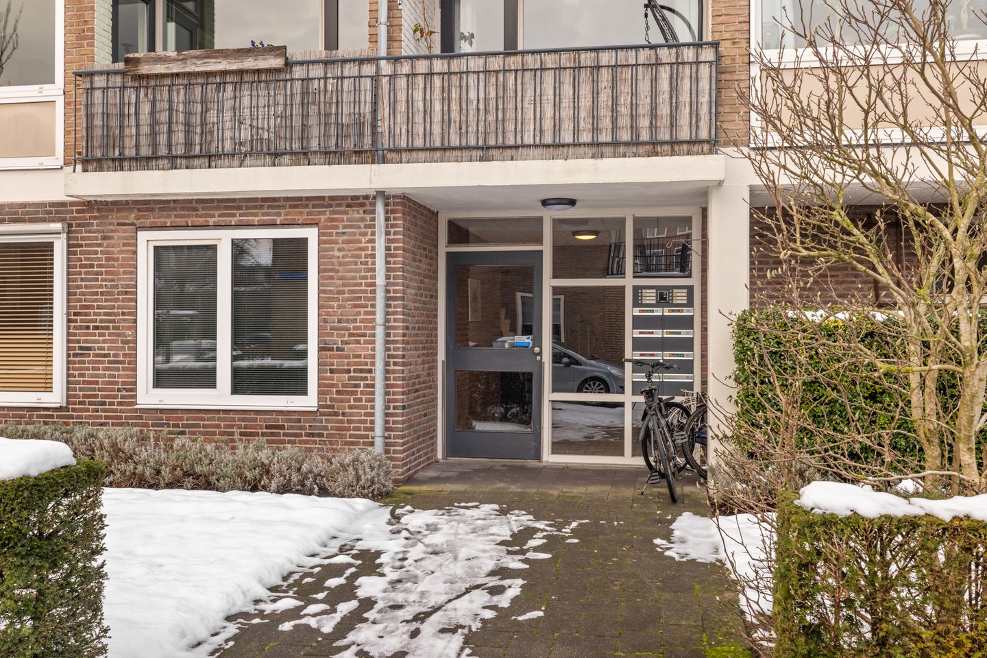 Photo 50 of Alphons Diepenbrockstraat 11-B