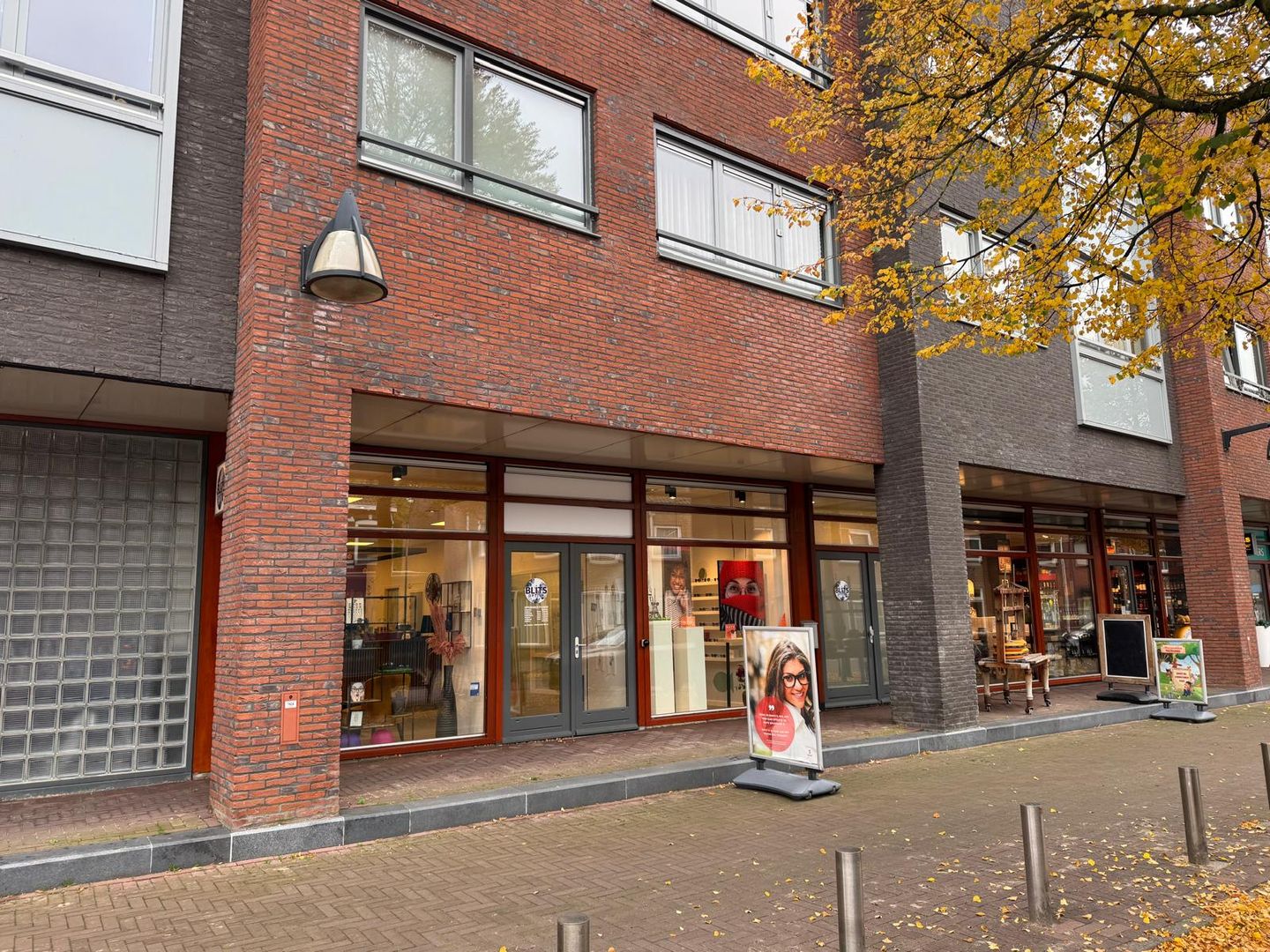 Bekijk foto 2 van Kalverstraat 23