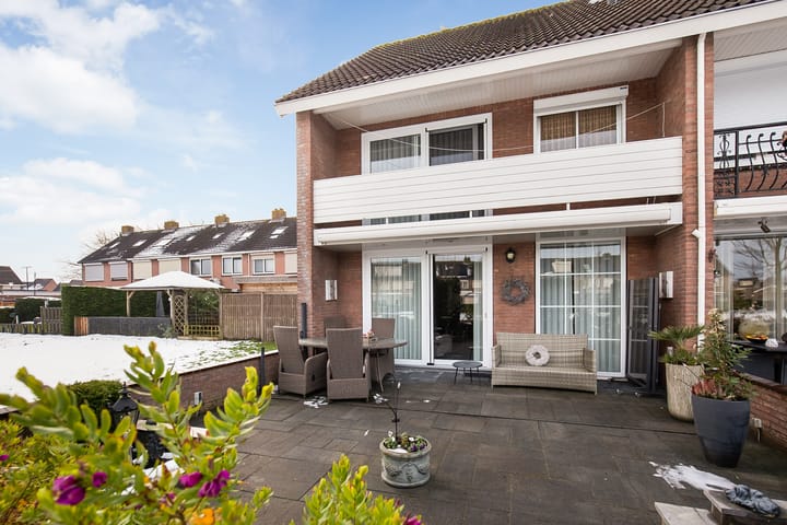 Foto 43 van Oostwal 31