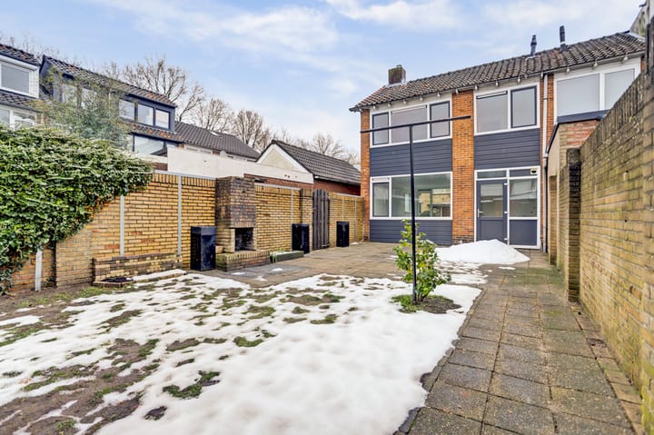 Foto 2 van Madeliefstraat 2