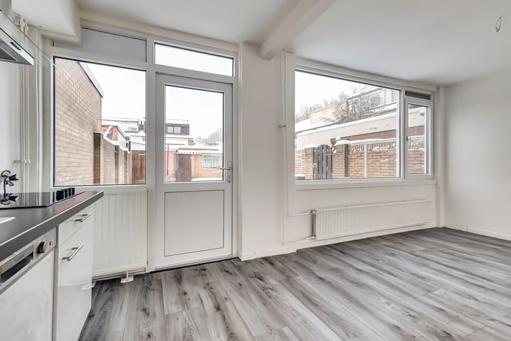 Foto 11 van Madeliefstraat 2