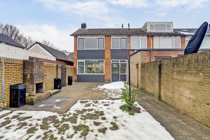 Foto 21 van Madeliefstraat 2