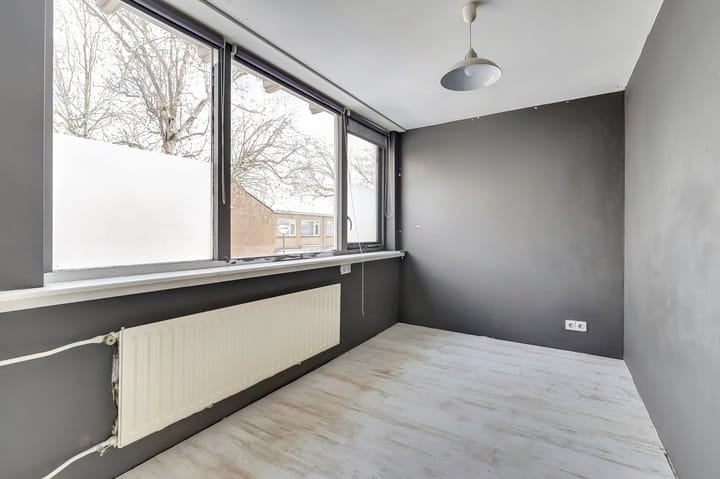 Foto 25 van Madeliefstraat 8