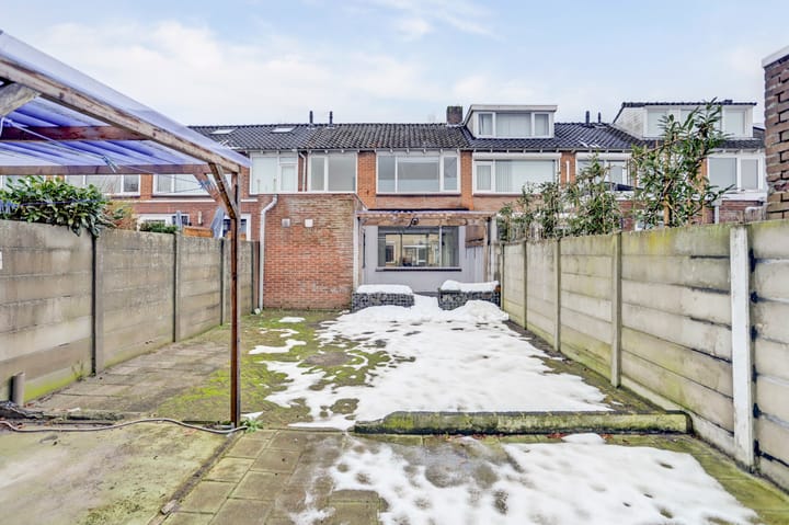 Foto 30 van Madeliefstraat 8