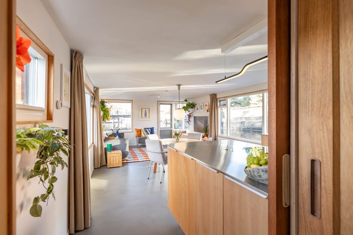 Foto 12 van Winschoterdiep 1001-A