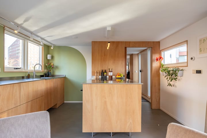 Foto 25 van Winschoterdiep 1001-A