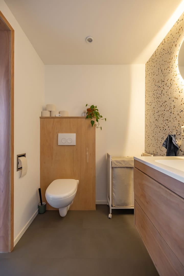 Foto 33 van Winschoterdiep 1001-A