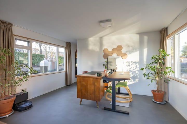 Foto 37 van Winschoterdiep 1001-A