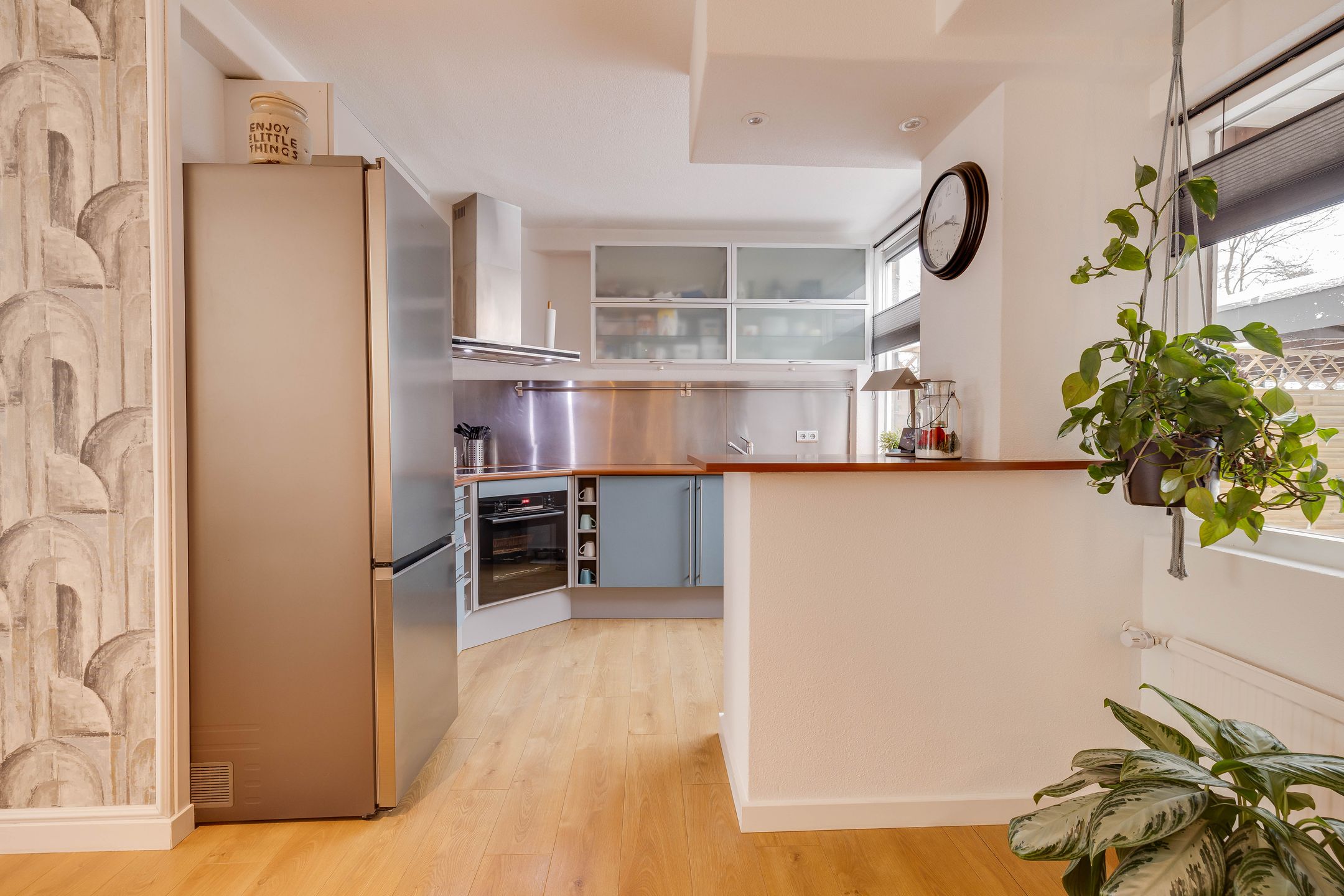 Photo 9 of Schrijnwerkershorst 721