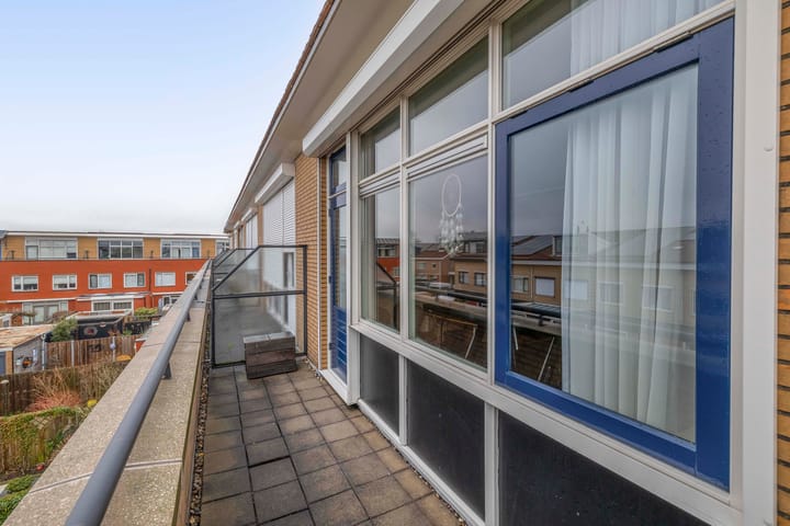 Foto 30 van Karekiet 100