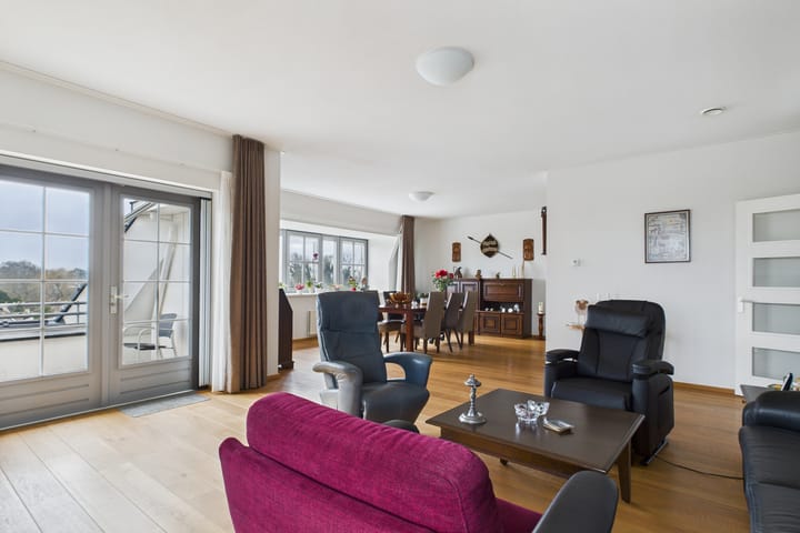 Foto 2 van Hof te Zandeplein 37