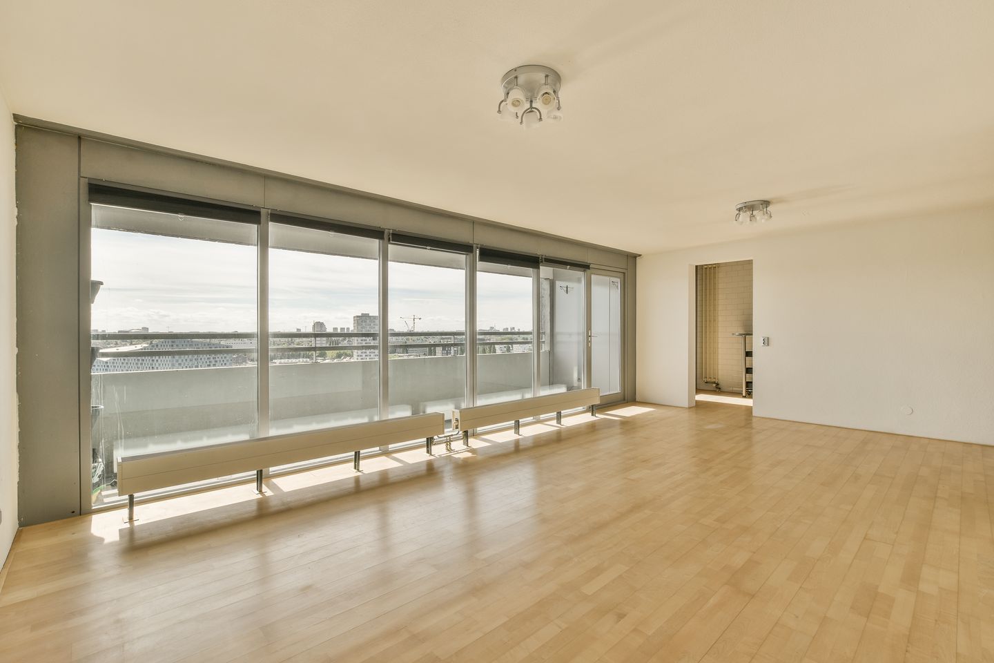 Foto 4 van KNSM-laan 465