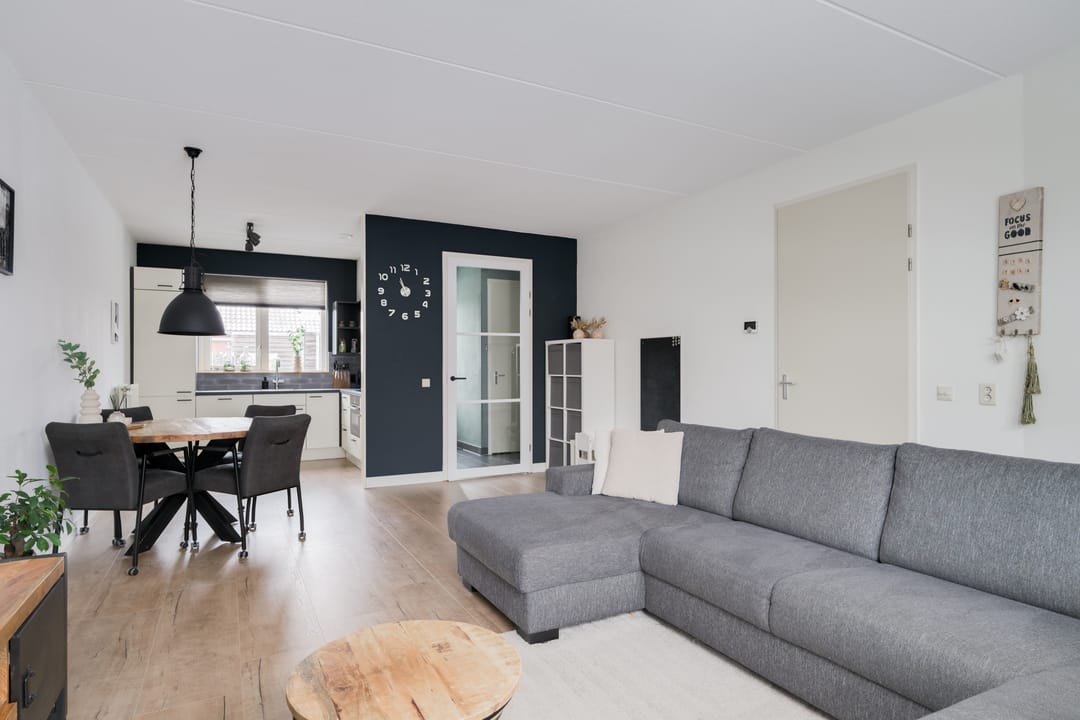 Foto 16 van Houtmolenstraat 6