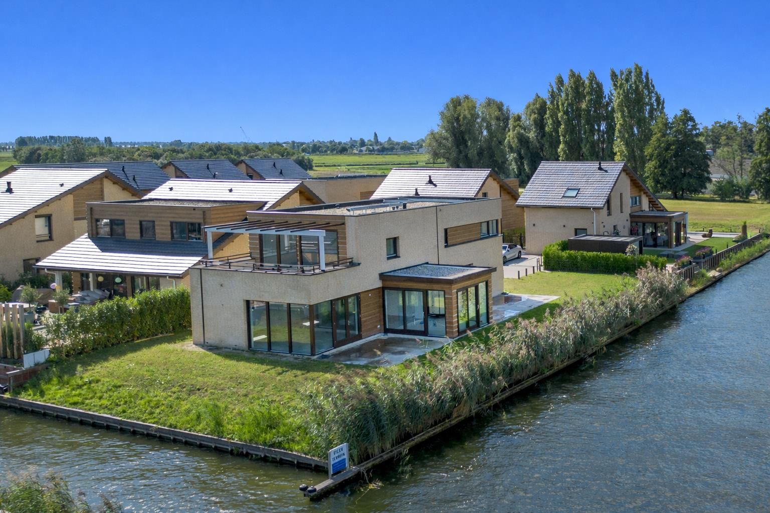 Buying a house in The Netherlands., Boeghof 6