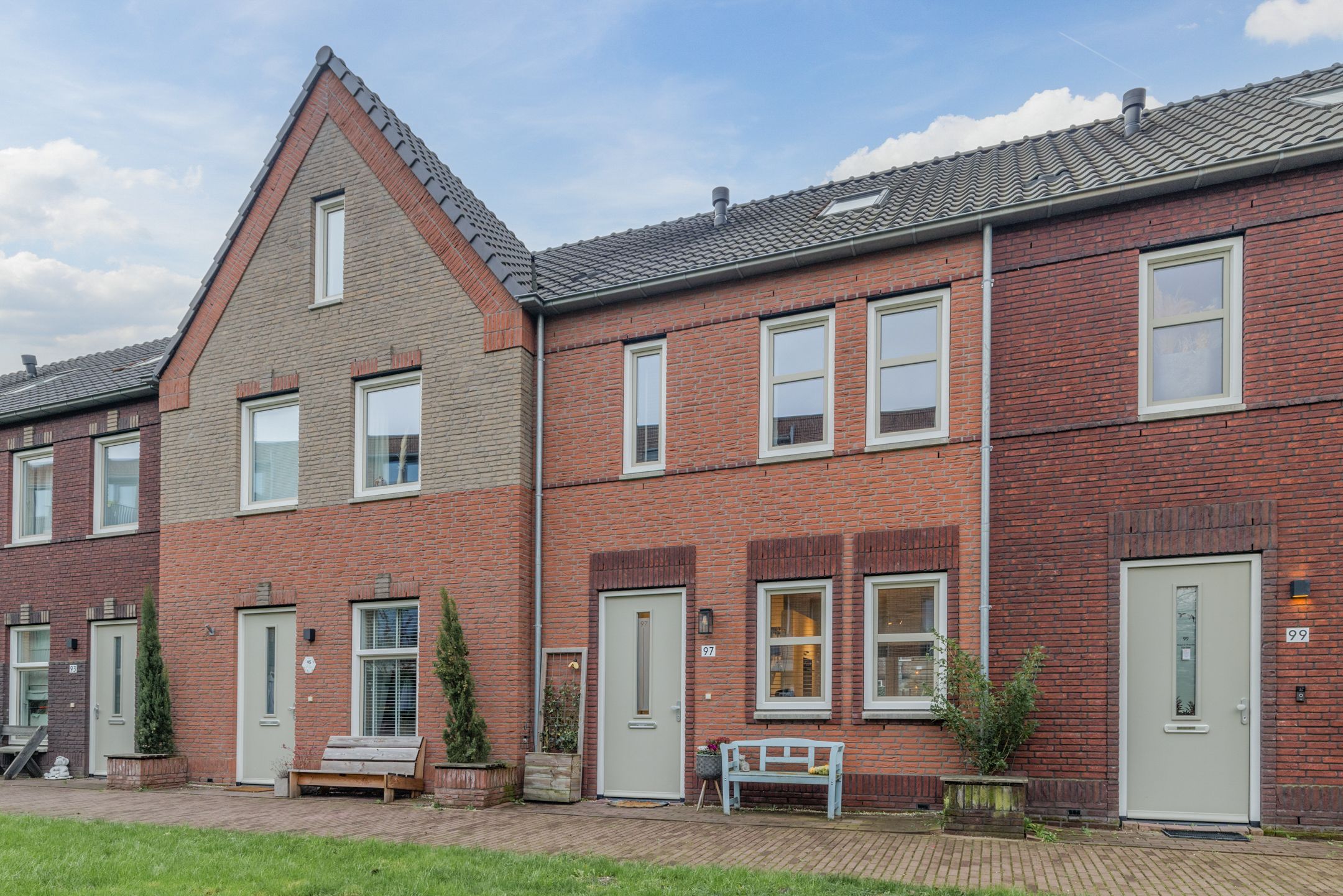 Baas en Domburgstraat 97