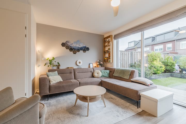 Foto 2 van Baas en Domburgstraat 97