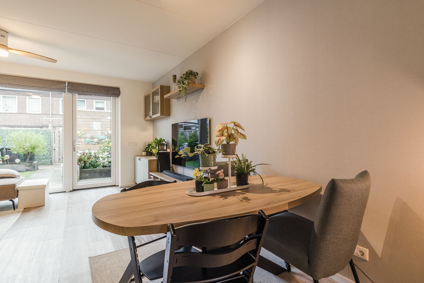 Foto 19 van Baas en Domburgstraat 97