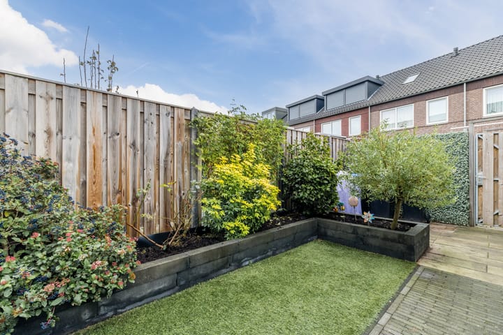 Foto 39 van Baas en Domburgstraat 97