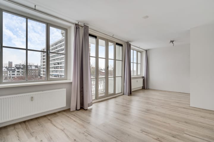 Foto 2 van Koningsplein flat 116-D