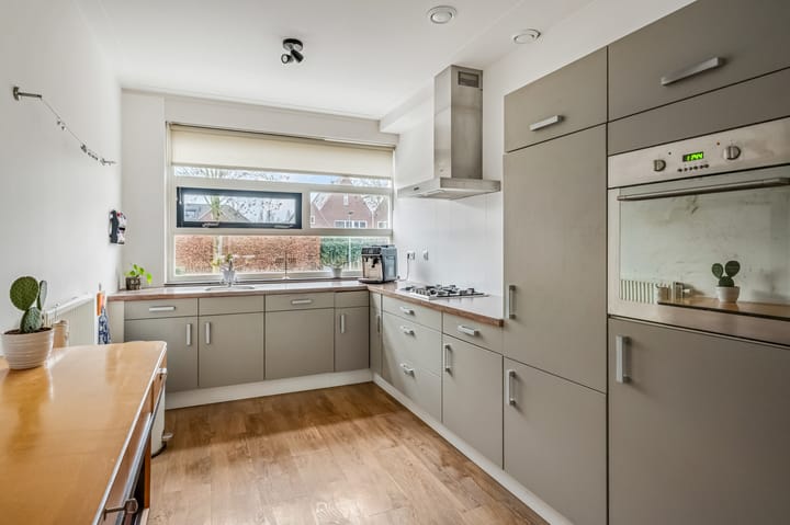 Foto 18 van Ambon 32