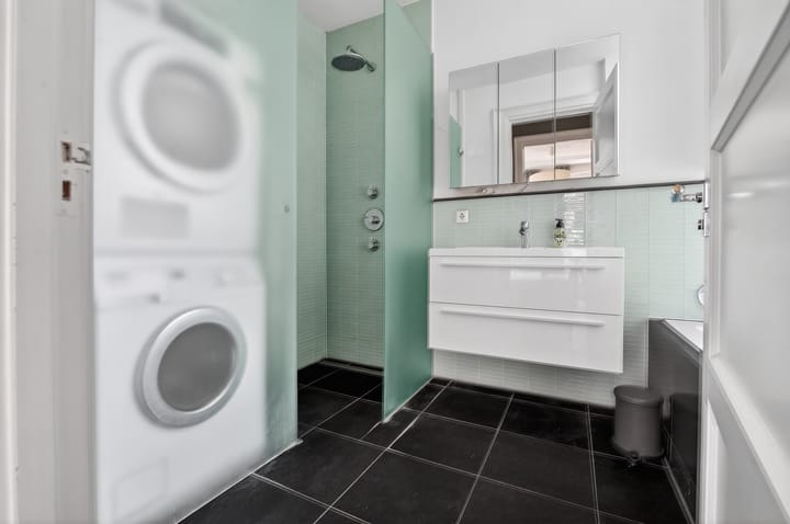 Photo 10 of Gerard Brandtstraat 3-1