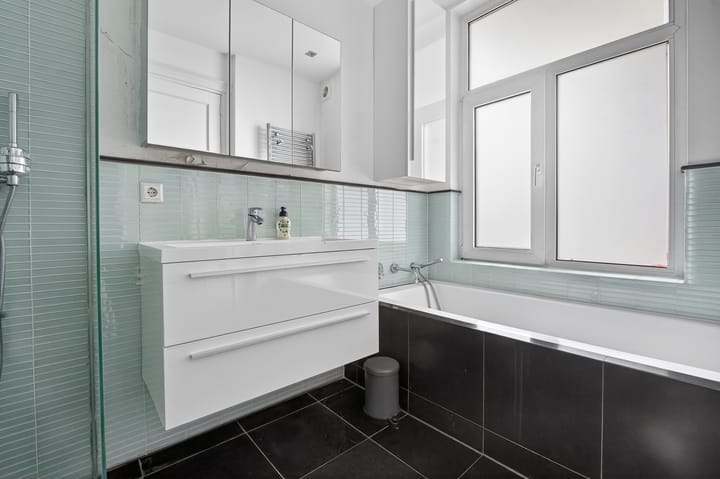 Photo 9 of Gerard Brandtstraat 3-1