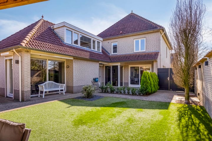 Heiligenbos 81 main image