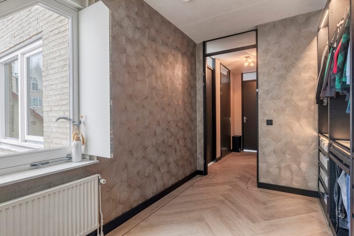 Foto 28 van Achtererf 75