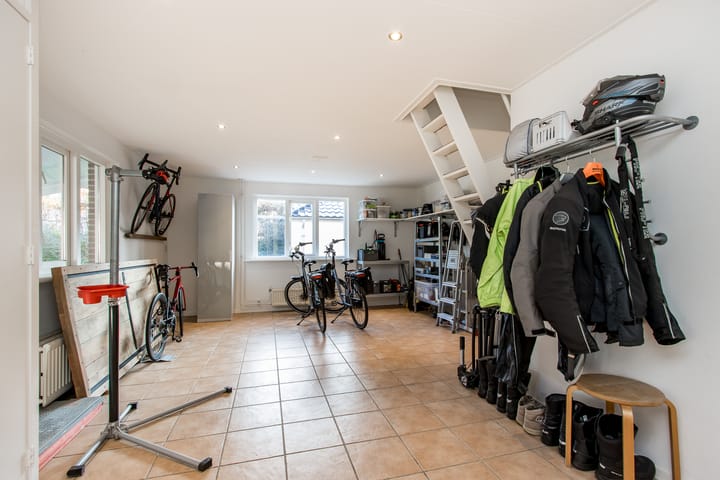 Foto 36 van Hoefstraat 43