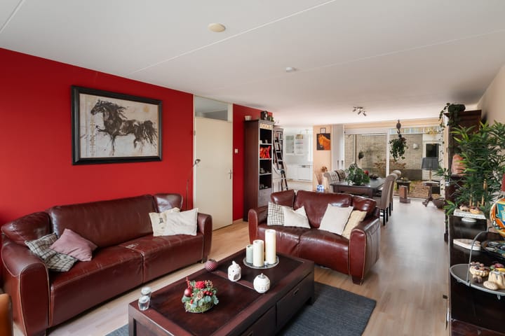 Foto 8 van Charlotte Salomonlaan 1