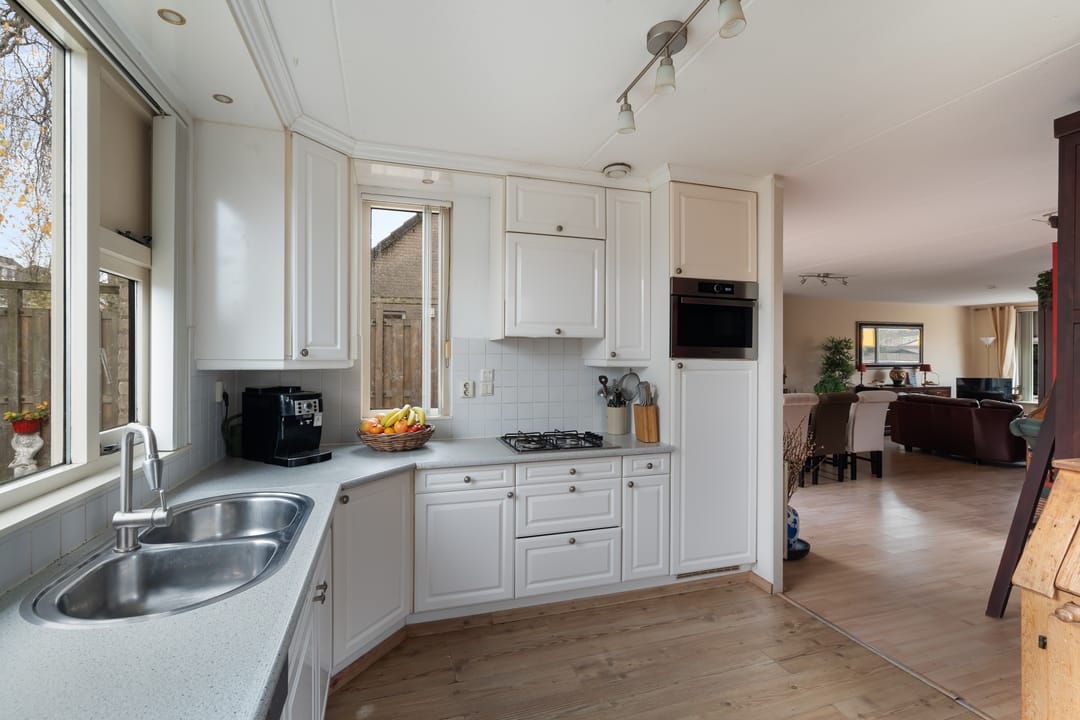 Foto 13 van Charlotte Salomonlaan 1