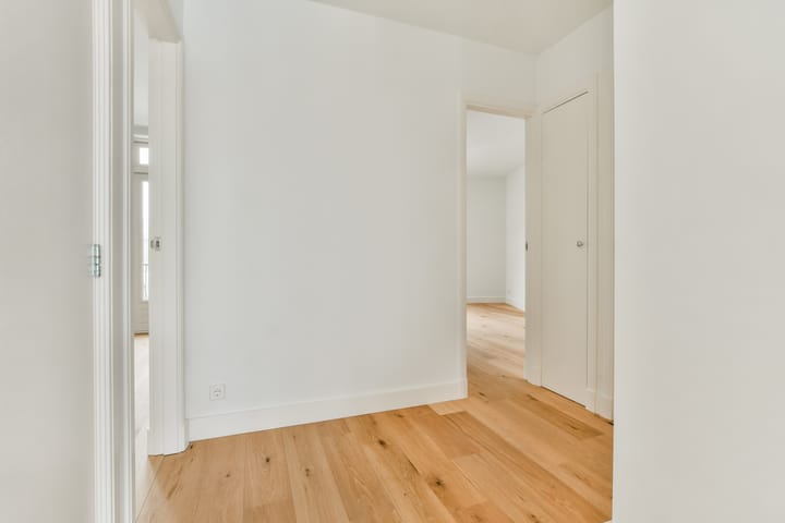 Foto 5 van Aalsmeerplein 1-2