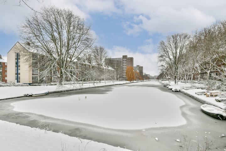 Foto 23 van Aalsmeerplein 1-2