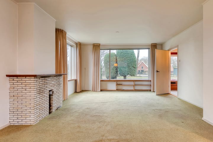 Photo 2 of Dwarsstraat 2