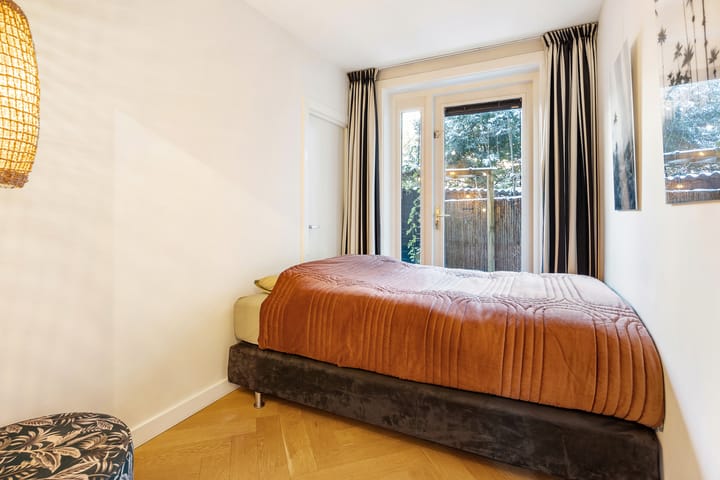 Foto 13 van Bertelmanplein 4-H